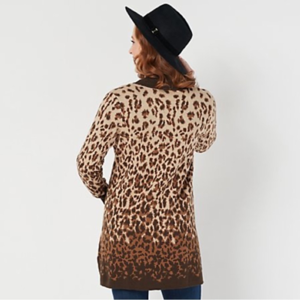 Isaac Mizrahi Live! Leopard print Cardigan, size M NWOT - Picture 5 of 8